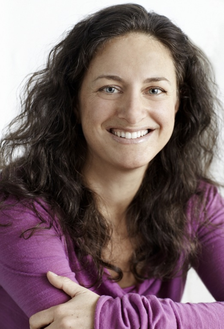 Here's me in a professional 'work' photo just after my first shampoo wash after 3 months of no 'poo. It's gone fluffy/frizzy again. The lovely curls and deep colour is no more. No 'poo rocks! Caro